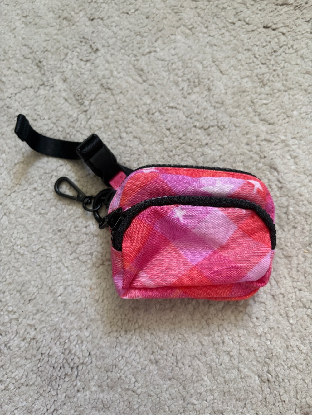 ULTRA RARE BAGGU STAR PLAID PINK FANNY PACK CHARM NWOT